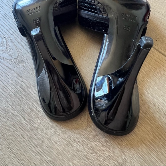 GUCCI BLACK SEQUINED VELVET PUMPS - Picture 5 of 6